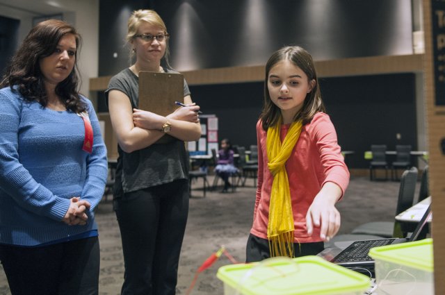 sciencefairjw017.jpg
