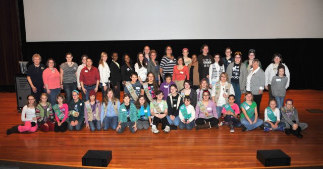 girlscoutsvisited012.jpg
